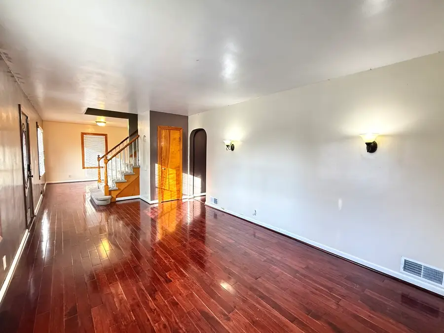 18005 Arcadia Avenue, Lansing, IL 60438 - Image #3