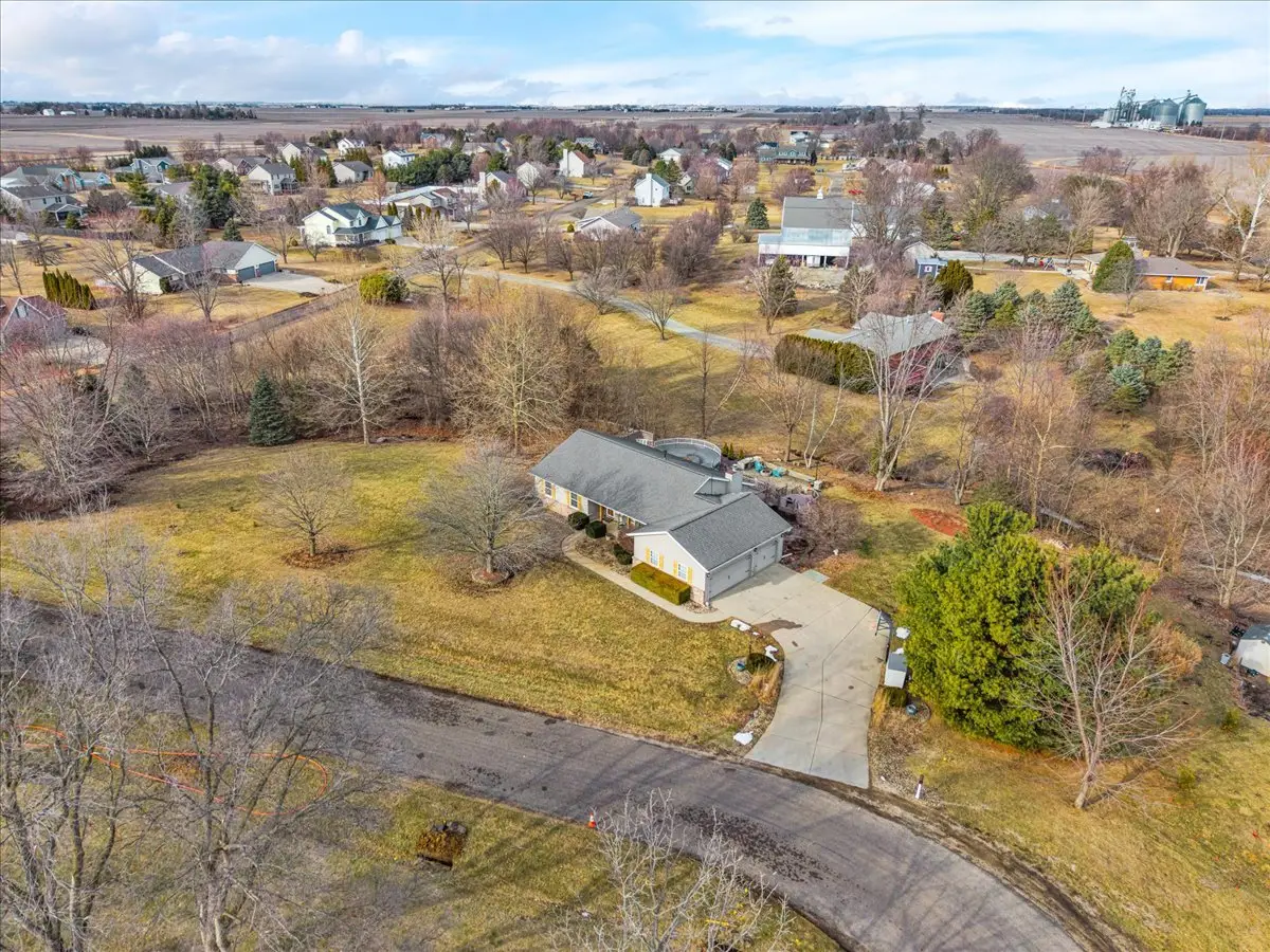 103 Comet Lane, Heyworth, IL 61745 - #1