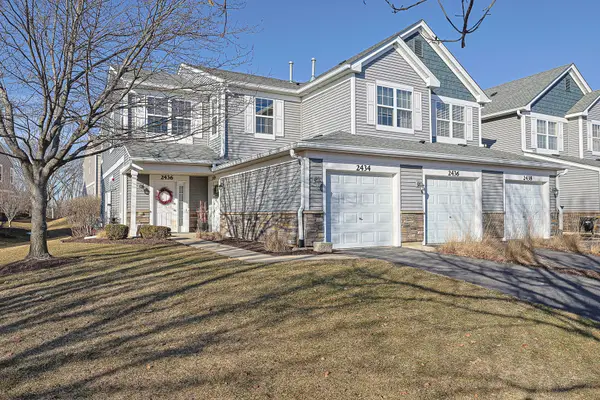 2436 Golf Ridge Circle, Naperville, IL 60563