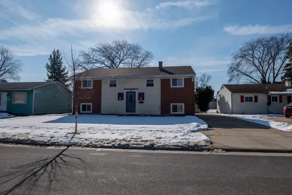 71 Cambridge Lane, Glendale Heights, IL 60139