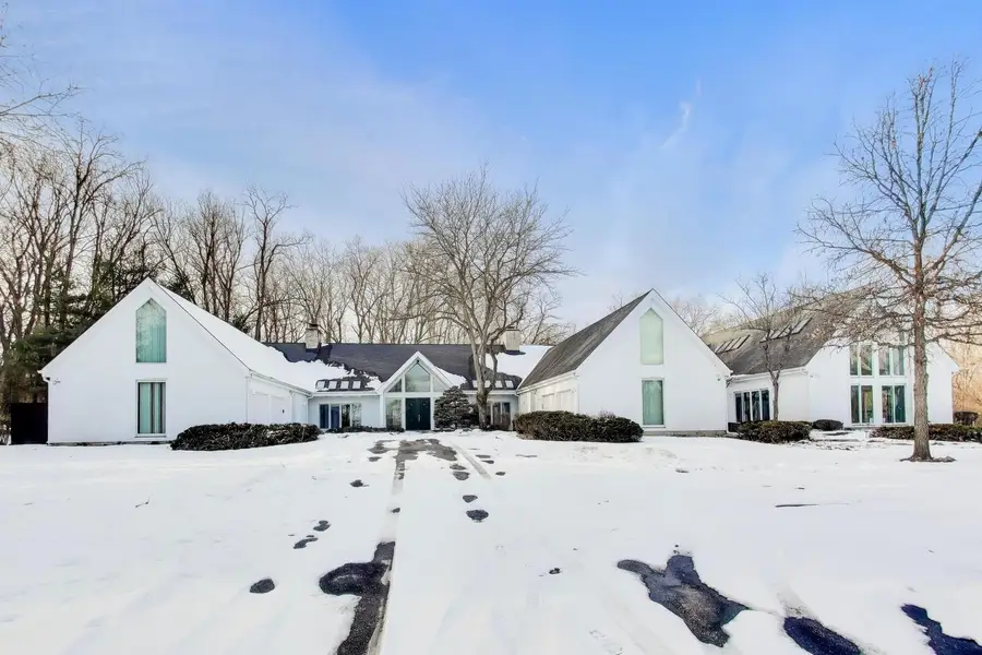 7716 Crystal Springs Road, Crystal Lake, IL 60012 - #2