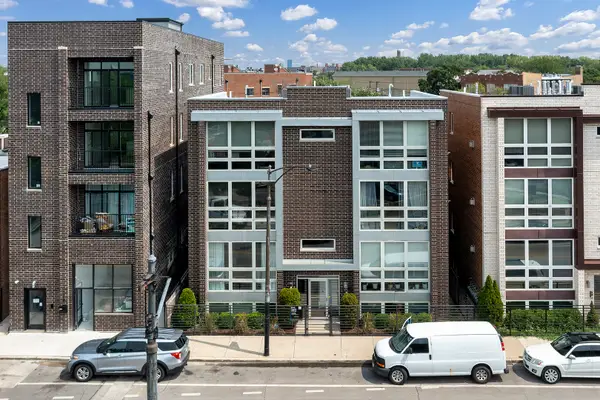 3215 N Elston Avenue #3N, Chicago, IL 60618