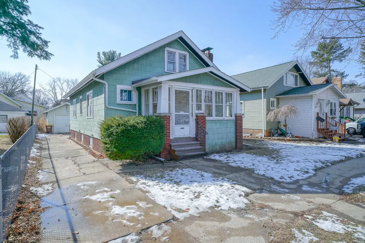 2019 15th Avenue, Rockford, IL 61104 - #1