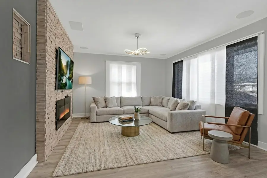 2417 Sand Lake Road, Lindenhurst, IL 60046 - #2