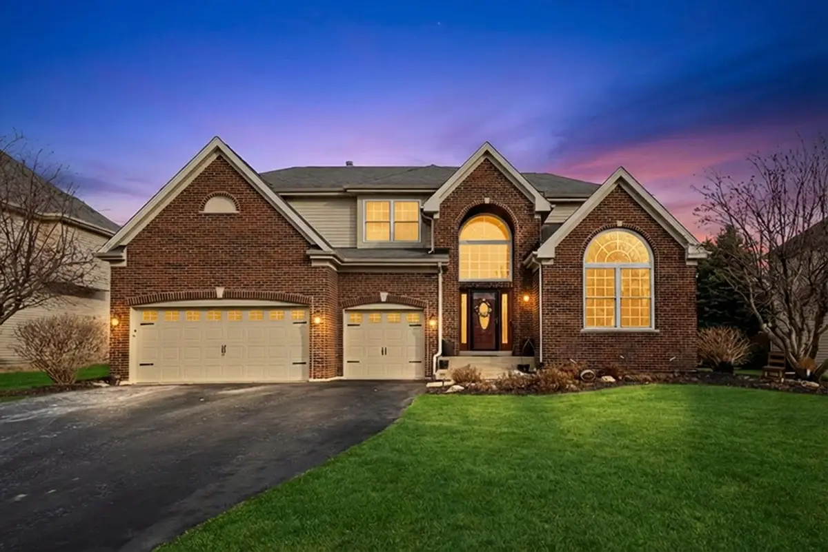 443 Glover Drive, North Aurora, IL 60542 - #1