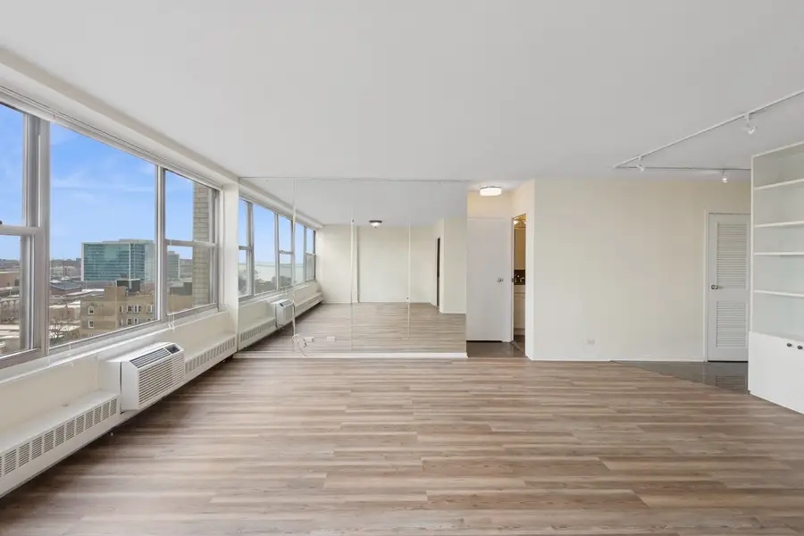 3900 N Lake Shore Drive #12D, Chicago, IL 60613 - #2