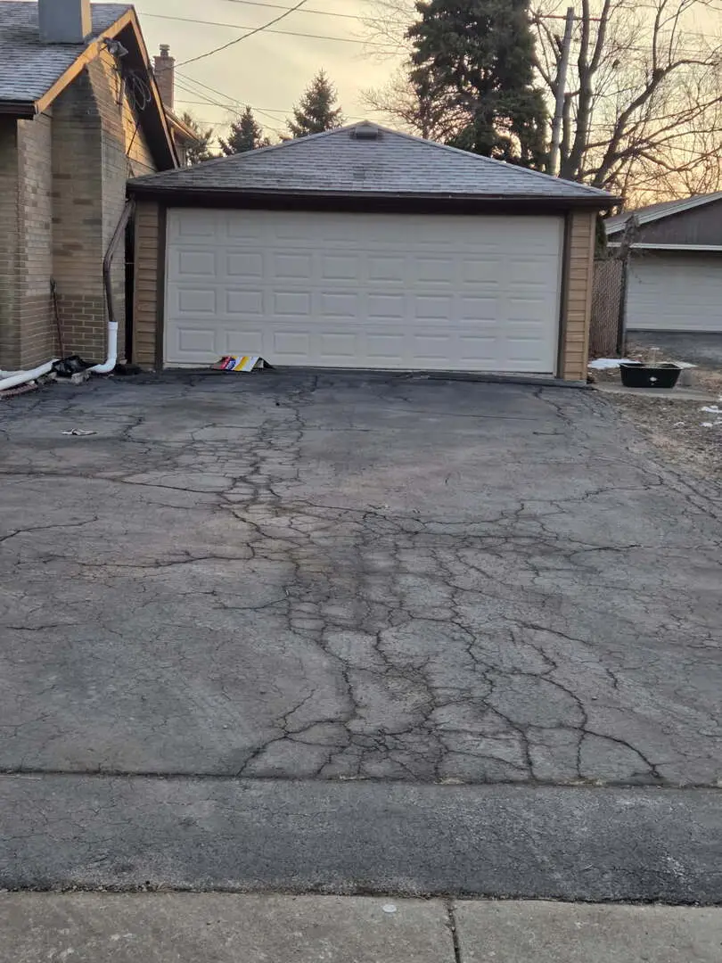 7901 Newland Avenue, Burbank, IL 60459 - #3