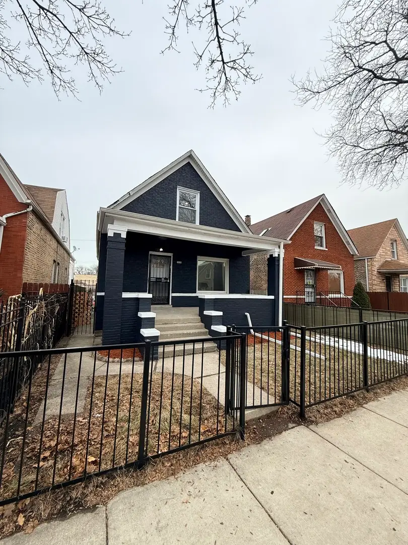 1029 N Keystone Avenue, Chicago, IL 60651 - #2