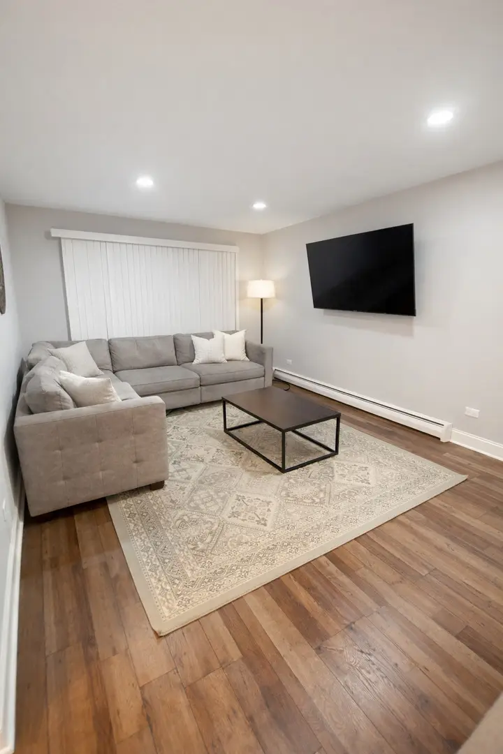 5749 Circle Drive, Oak Lawn, IL 60453 - #2