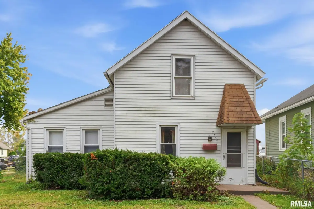 2537 Boies Avenue, Davenport, IA 52802 - #1
