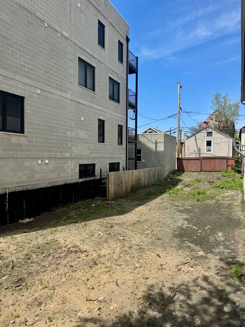 716 W 17th Street, Chicago, IL 60616 - #3