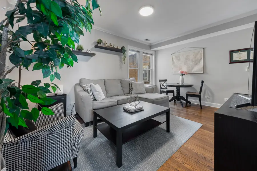 3406 N Bell Avenue #3, Chicago, IL 60618 - #3