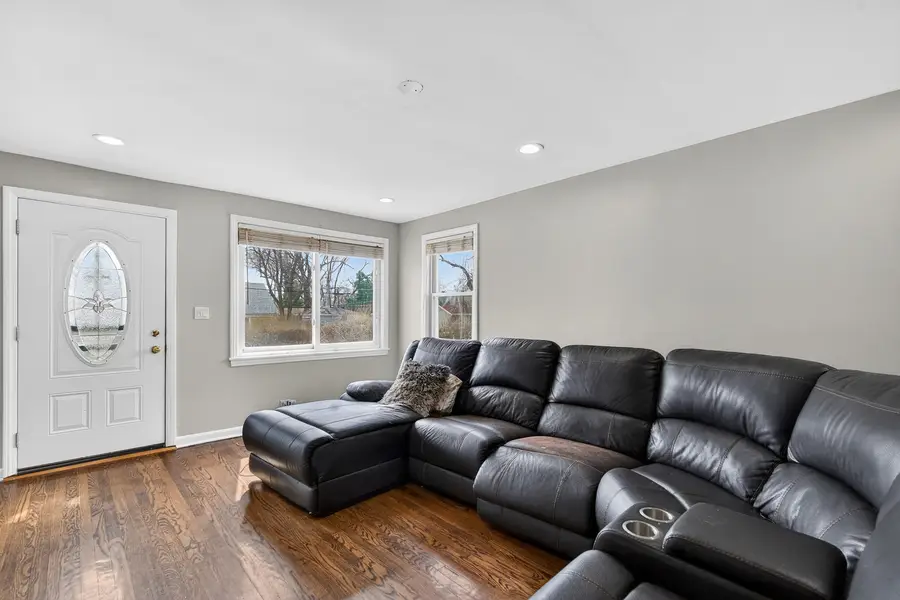 5201 Oak Street, Bellwood, IL 60104 - #3