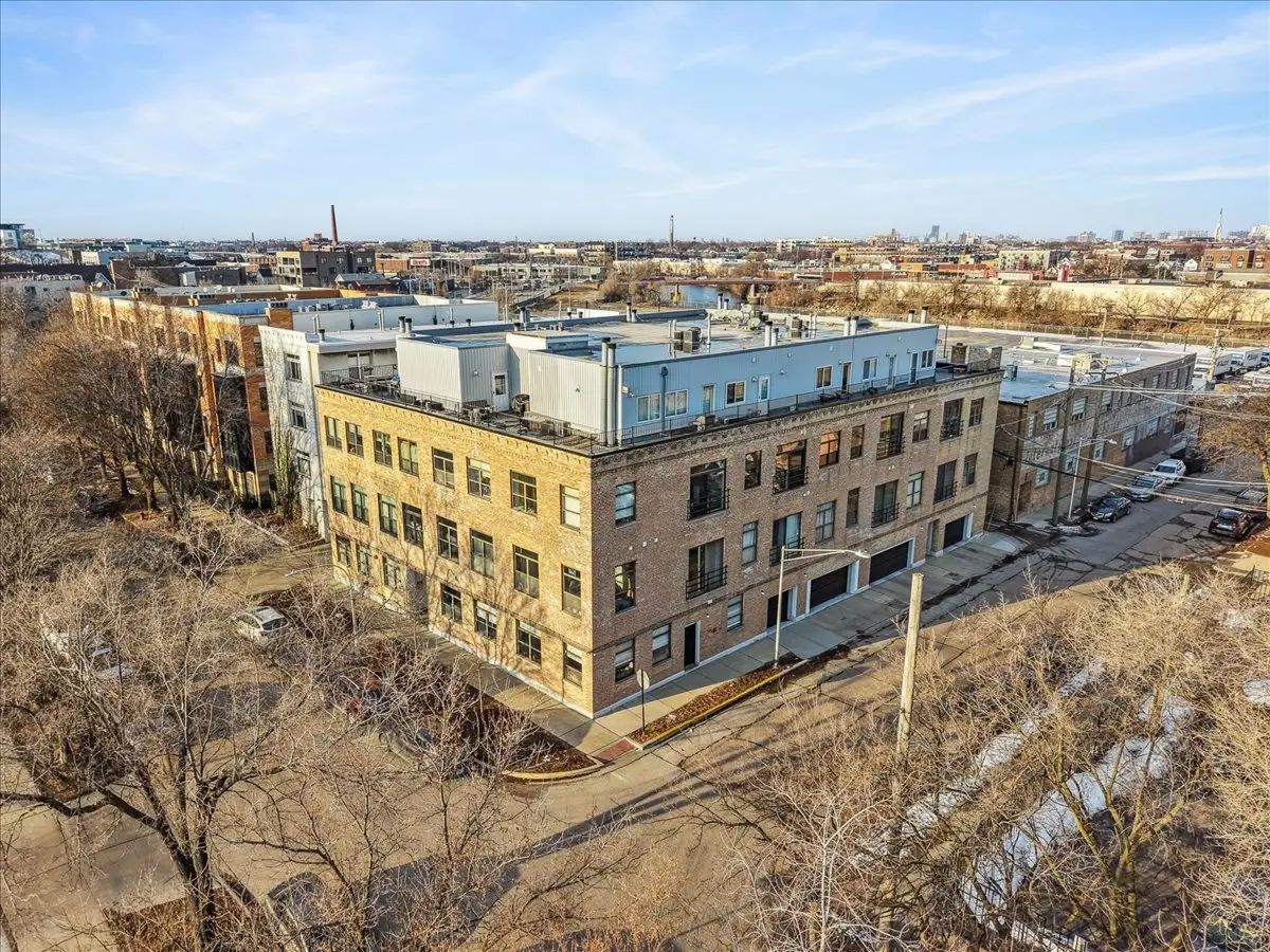 2221 N Lister Avenue #3C, Chicago, IL 60614 - #1