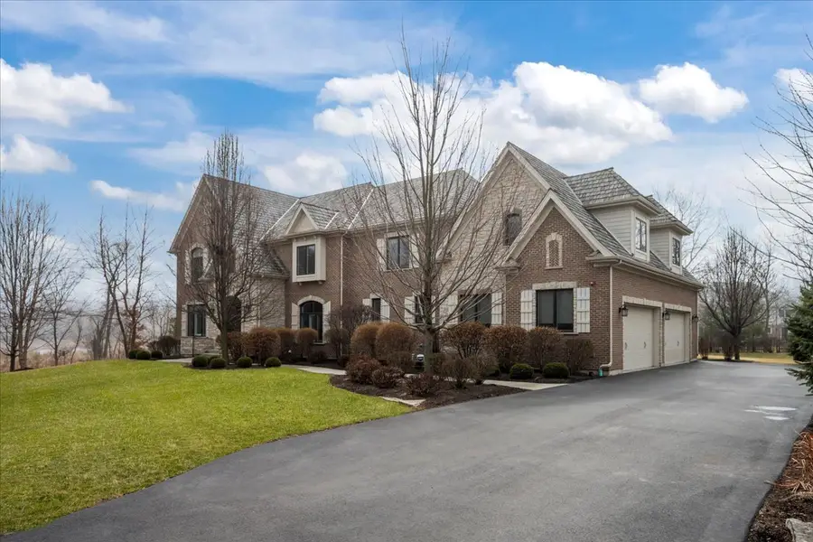 25 Clay Court, Lake Bluff, IL 60044 - #2