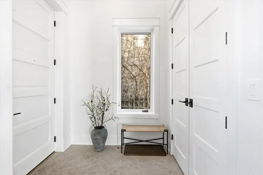 1936 N Wilmot Avenue, Chicago, IL 60647 - #3