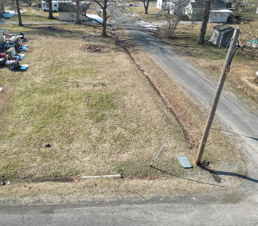 625 N Marion Avenue, Salem, IL 62881 - #3