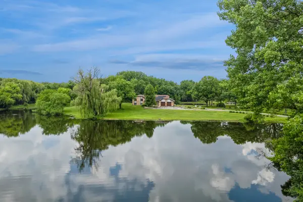 17N396 Binnie Lakes Trail, Dundee, IL 60118