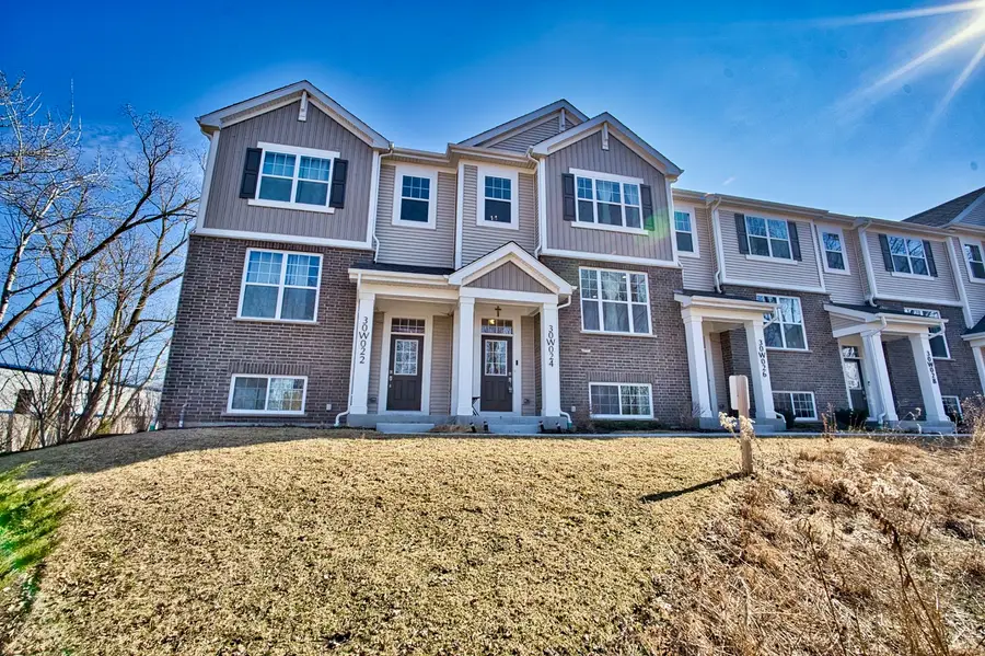 30W024 Brayman Court, Warrenville, IL 60563 - #2