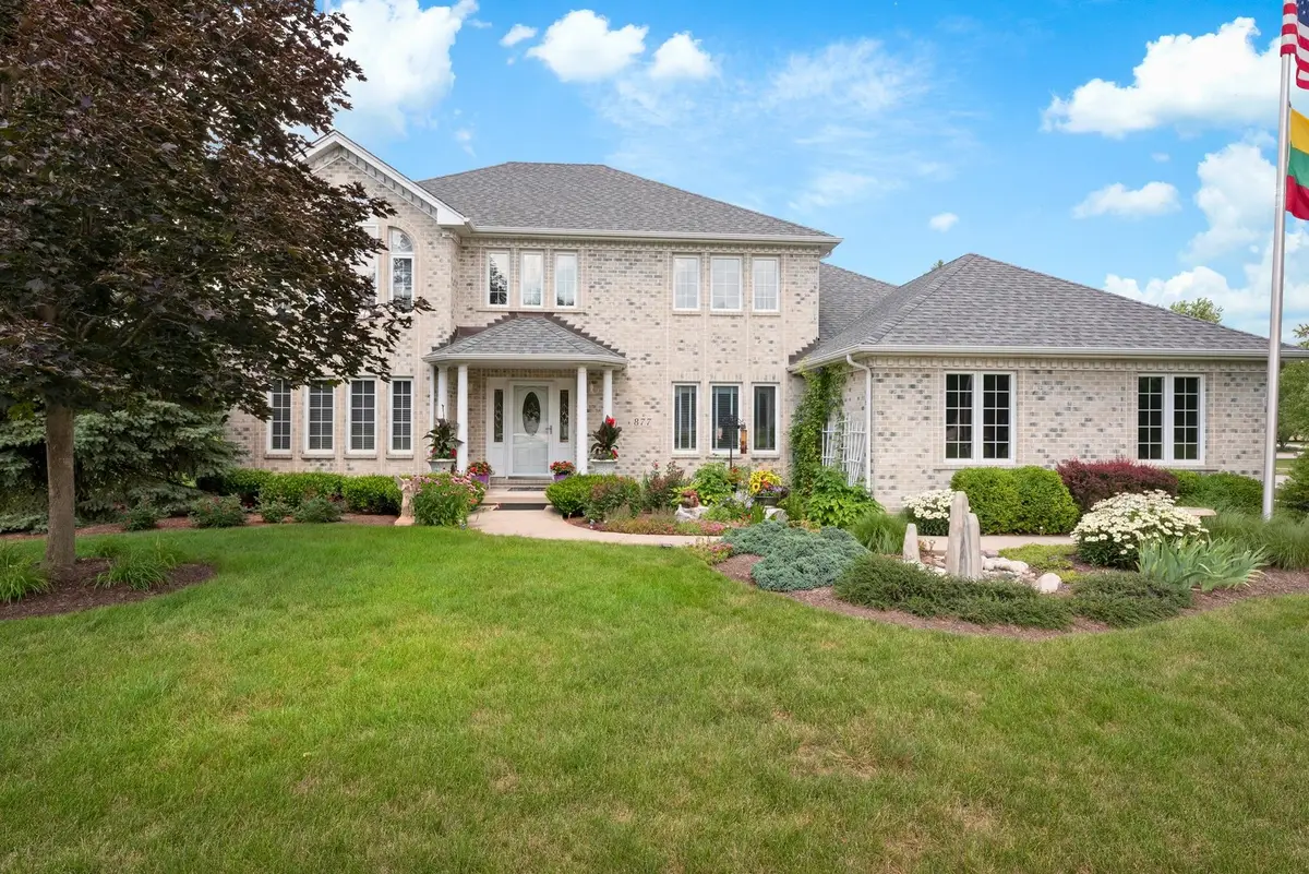 877 Elm Street, Sugar Grove, IL 60554 - #1