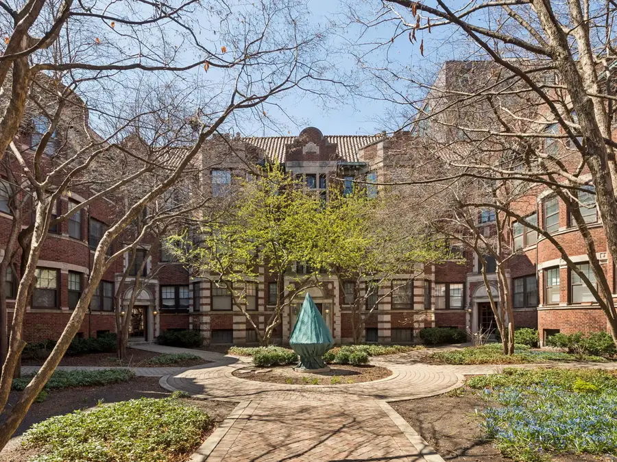 848 Hinman Avenue #3, Evanston, IL 60202 - #2