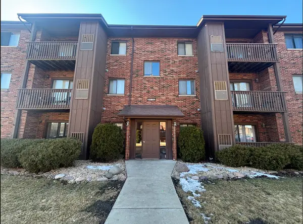 15801 Peggy Lane #11, Oak Forest, IL 60452