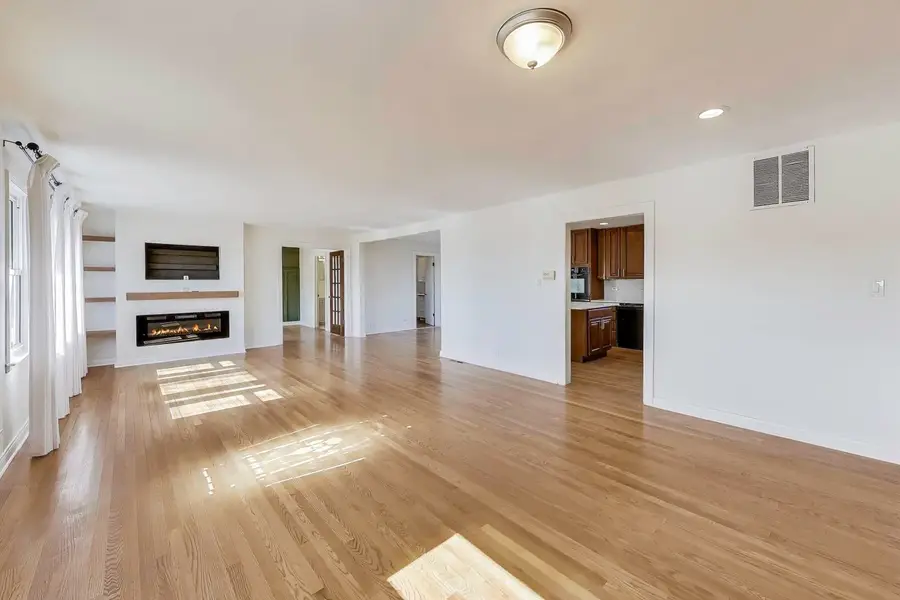 122 59th Street, Willowbrook, IL 60527 - #3