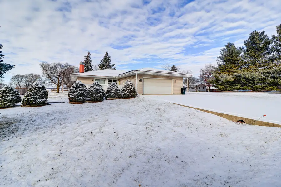 27829 Larson Street, Rock Falls, IL 61071 - #3