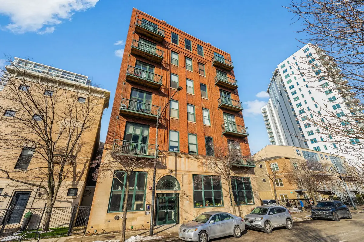 1632 S Indiana Avenue #302, Chicago, IL 60616 - Image #1