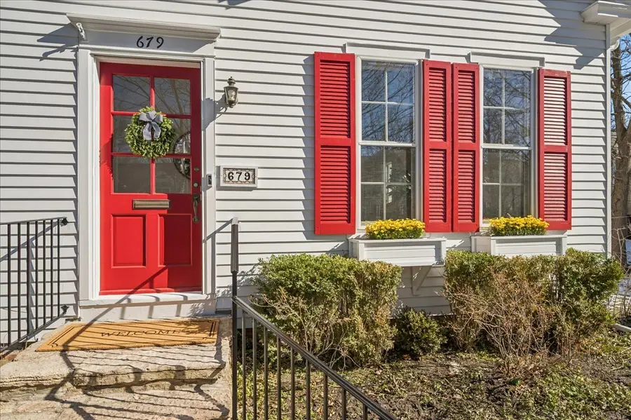 679 Bluff Street, Glencoe, IL 60022 - #2