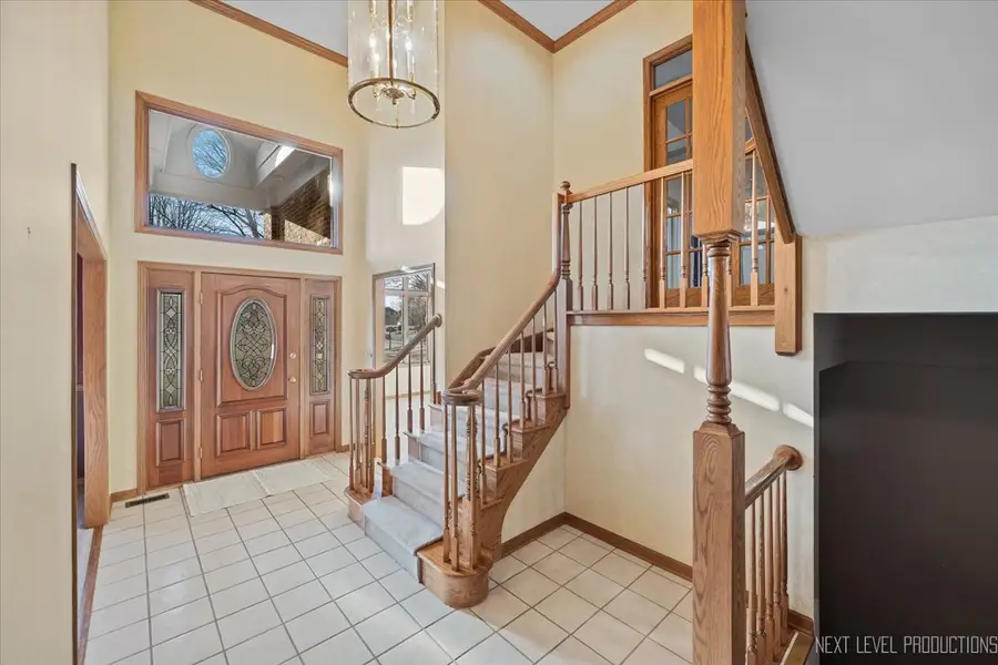 1599 Far Hills Drive, Bartlett, IL 60103 - #3