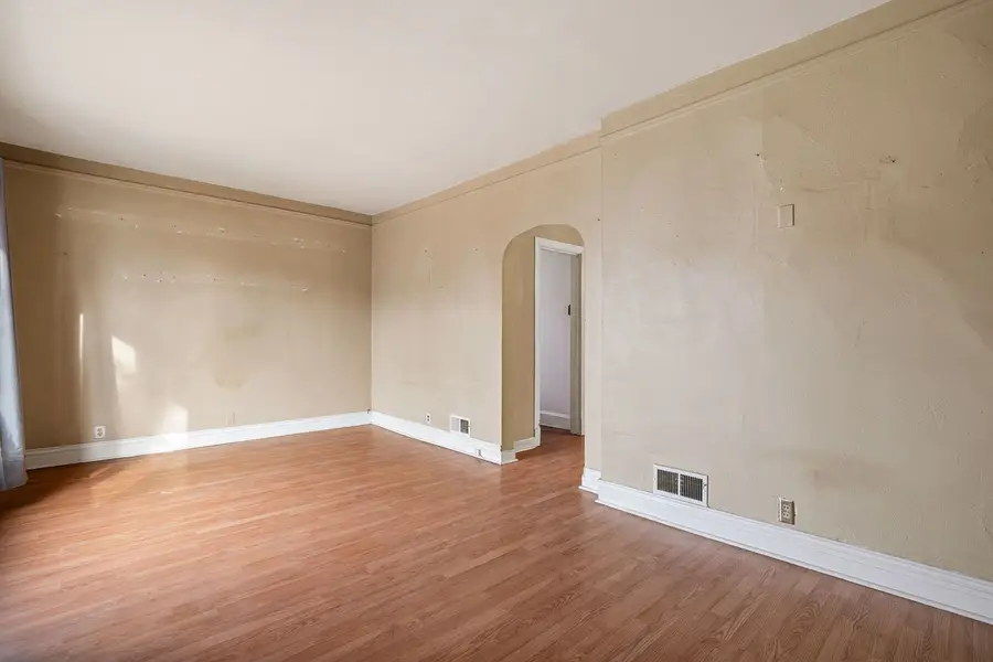 5722 W Grover Street, Chicago, IL 60630 - #3