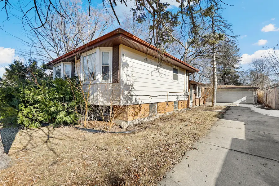 15539 Minerva Avenue, Dolton, IL 60419 - #2