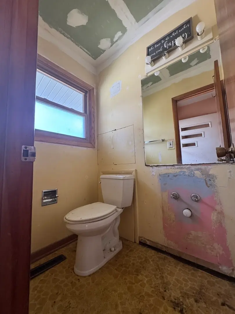 6411 Londonderry Drive, Cary, IL 60013 - #2