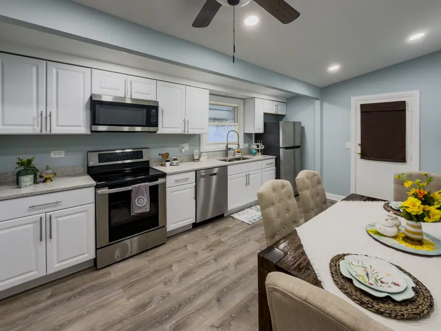 3207 Darwood Drive, Rockford, IL 61101 - #2