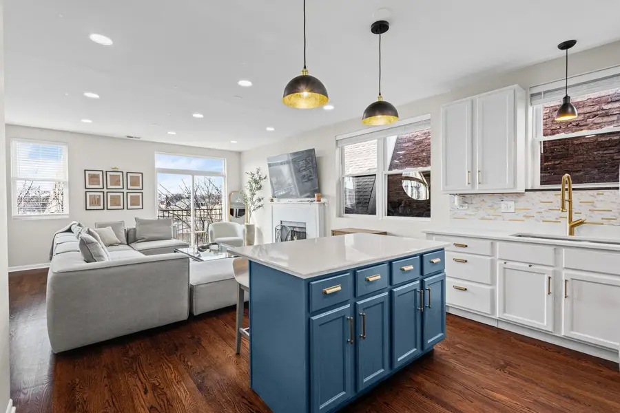 2305 N Austin Avenue #3, Chicago, IL 60639 - #3