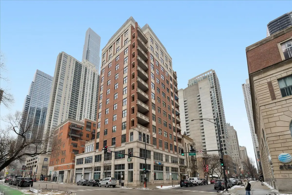 30 W Erie Street #601, Chicago, IL 60654 - #1