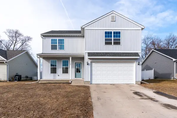 1120 Eagles Crest Drive, Davenport, IA 52804
