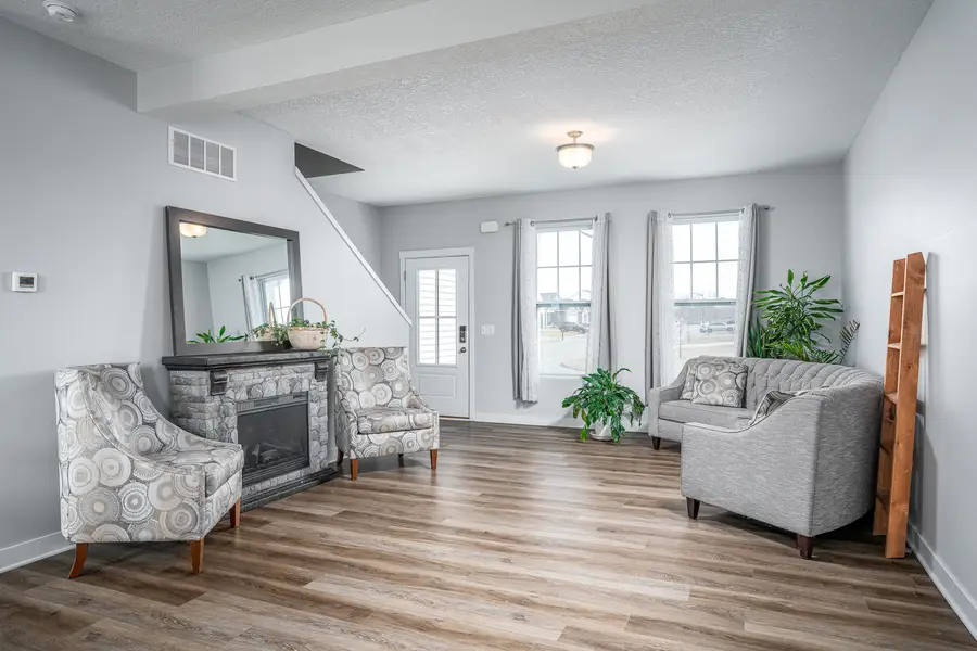 1120 Eagles Crest Drive, Davenport, IA 52804 - #2