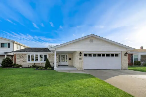 1433 Lois Avenue, Park Ridge, IL 60068