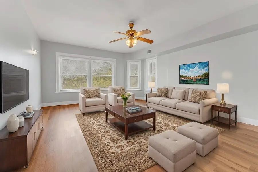 8012 S Essex Avenue #3S, Chicago, IL 60617 - #2