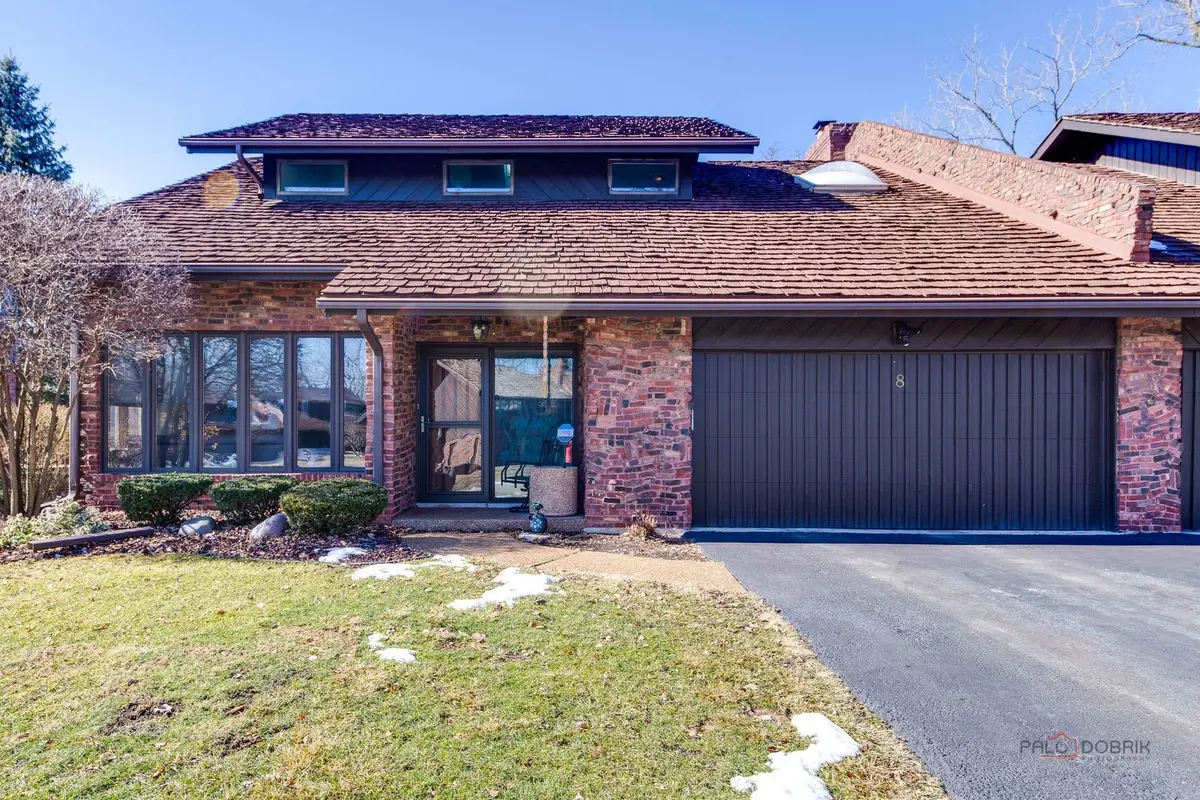 8 Lucas Drive, Palos Hills, IL 60465 - #1