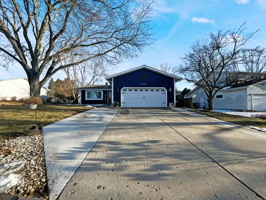 5401 W Winding Creek Drive, McHenry, IL 60050 - #2