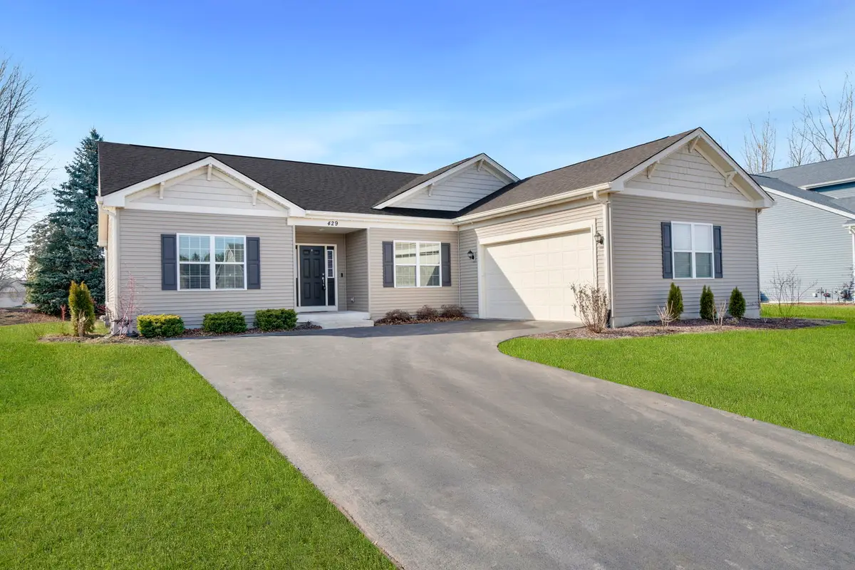 429 E Dekalb Drive, Maple Park, IL 60151 - #1