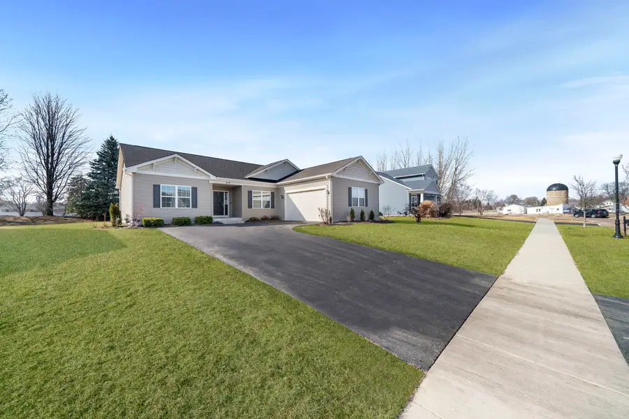 429 E Dekalb Drive, Maple Park, IL 60151 - #3