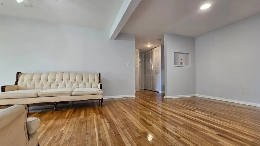 9588 Terrace Place #1C, Des Plaines, IL 60016 - #3