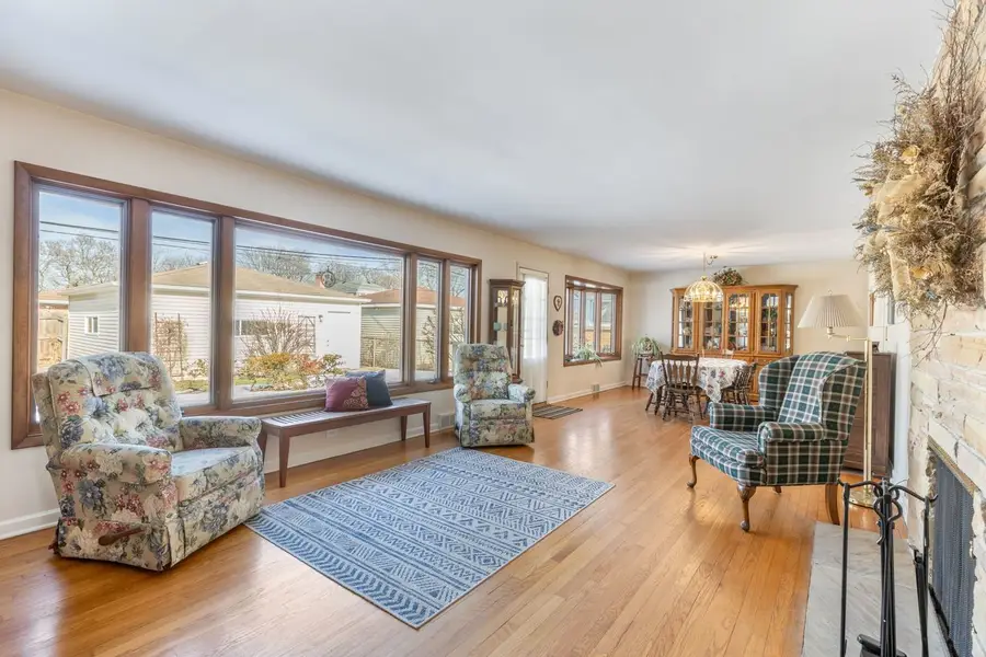 Address Withheld By Seller, Skokie, IL 60077 - #2