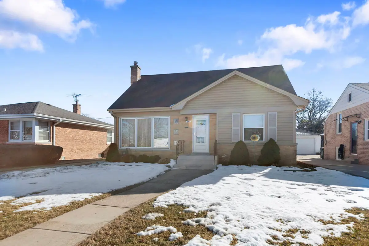 6907 W Cleveland Street, Niles, IL 60714 - #1