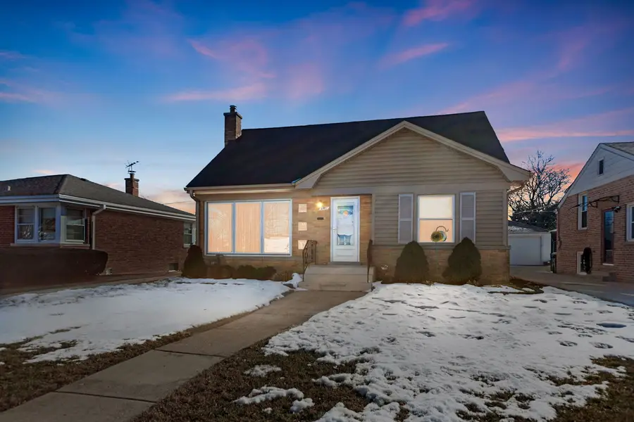 6907 W Cleveland Street, Niles, IL 60714 - #2