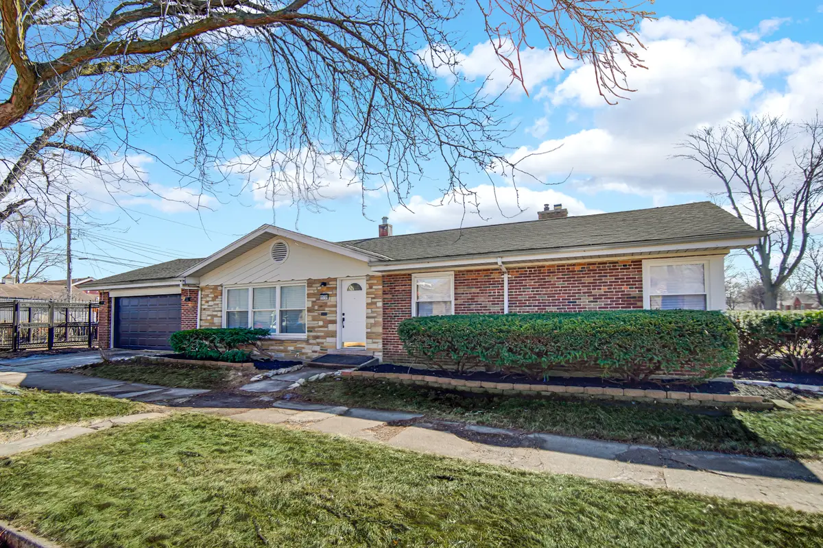 11701 S Campbell Avenue, Chicago, IL 60655 - #1